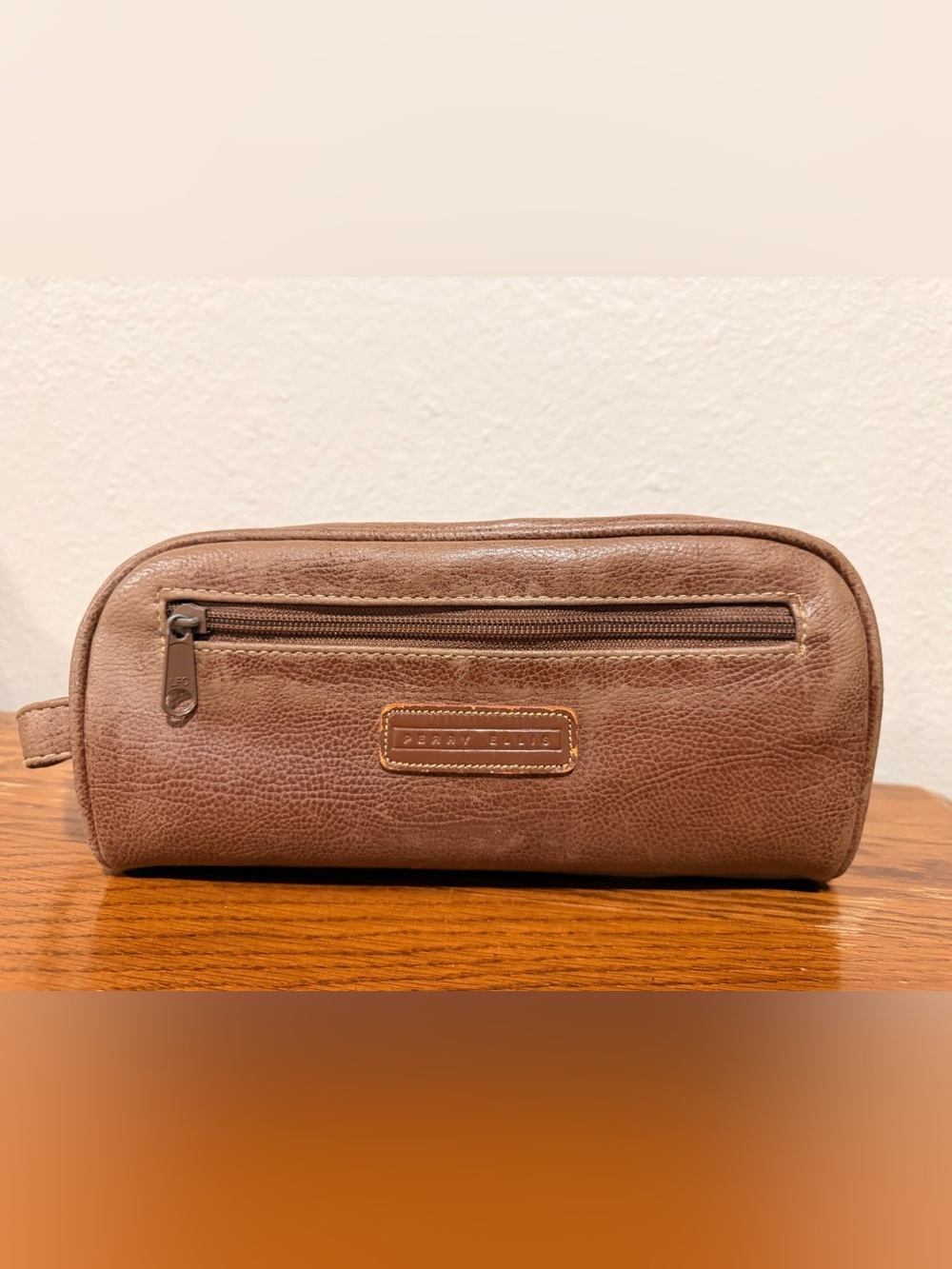 Perry Ellis Brown Travel Toiletry Bag / Dopp Kit
